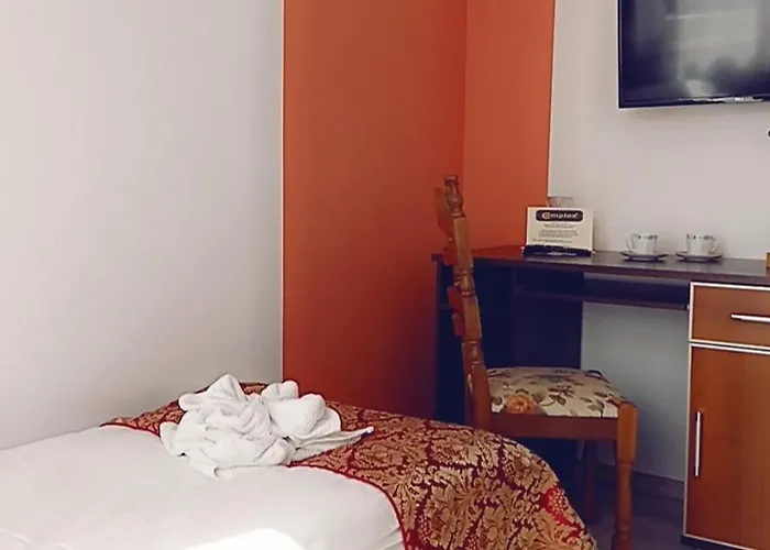 Centrum Wypoczynkowe Complex Ośrodek wypoczynkowy *